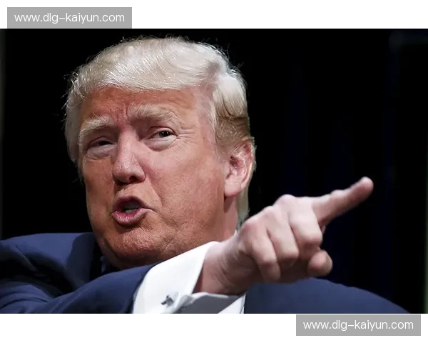 索萨vs卢克:不止是较量,更是数字时代的英雄史诗 索萨vs卢克:不止是较量,更是数字时代的英雄史诗